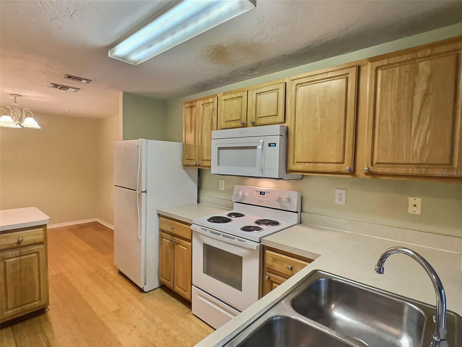 4751 TRAVINI CIR #4-105 — photo 26