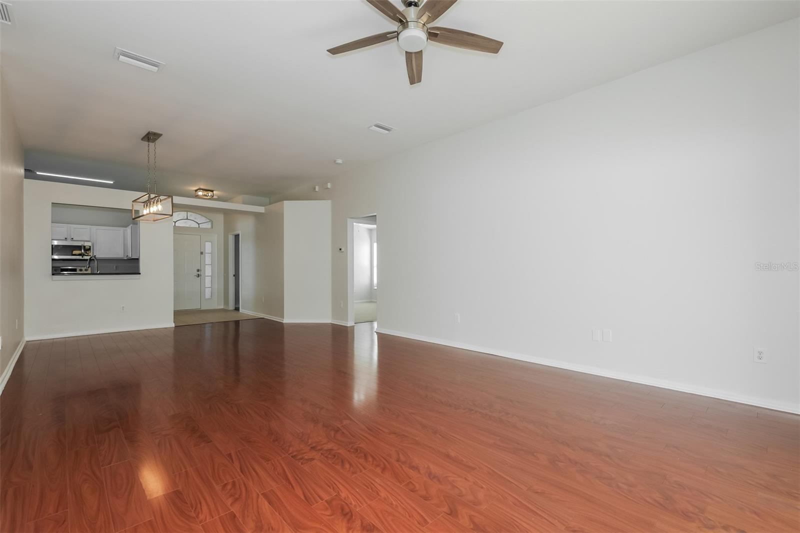 5921 WAR ADMIRAL DR — photo 3