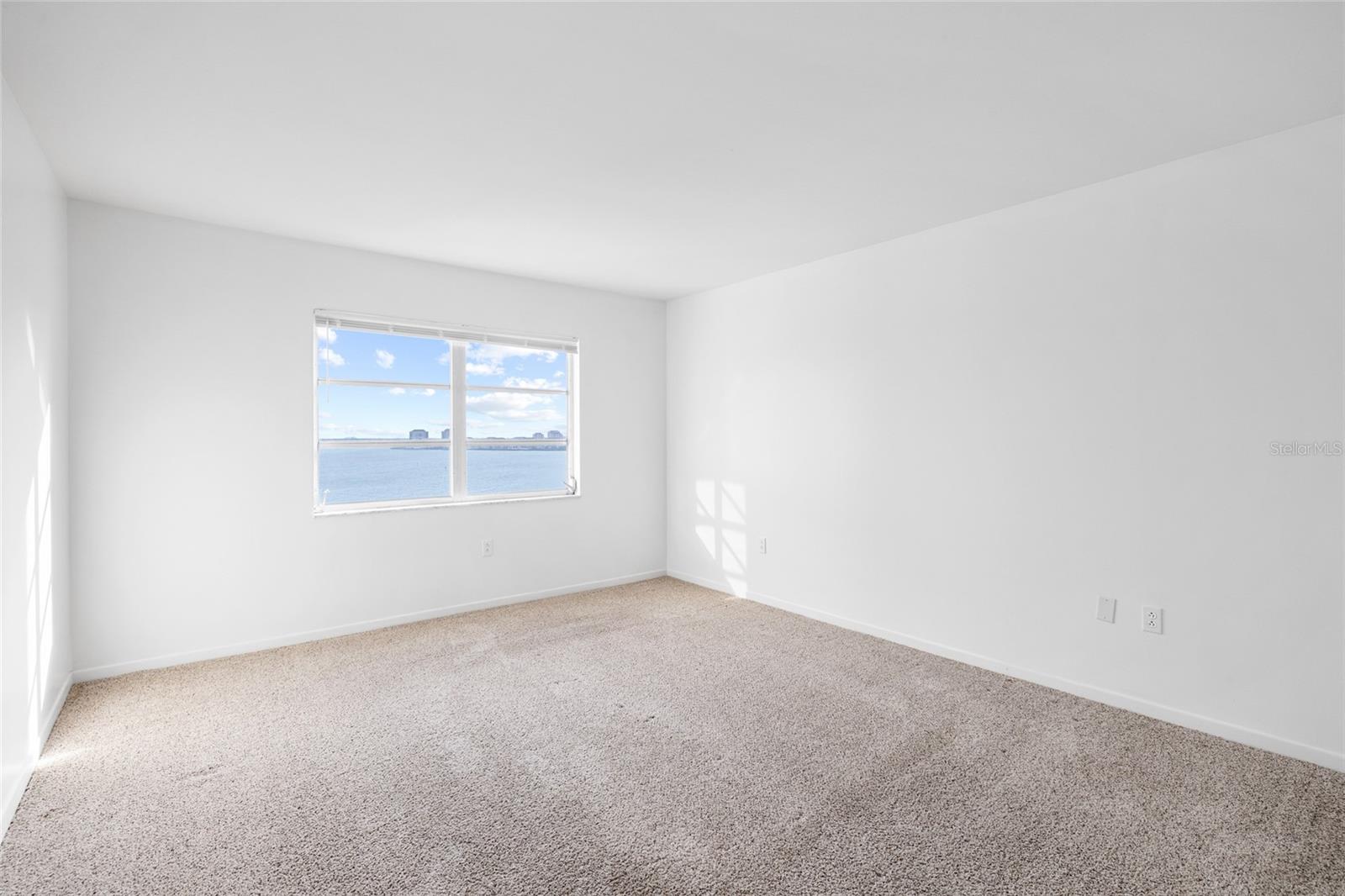 5108 BRITTANY DR S #903 — photo 25