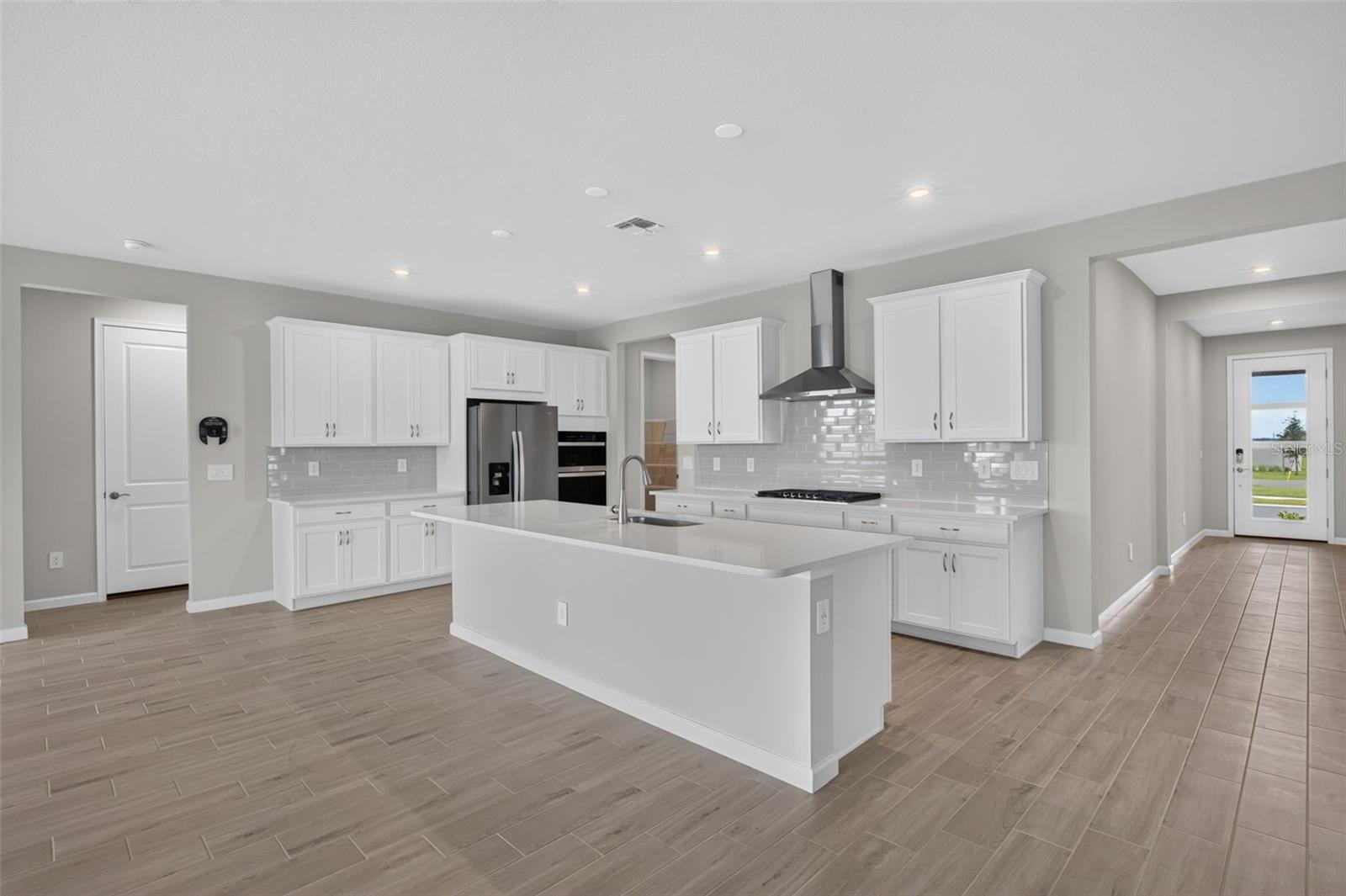 9553 NATURAL OAK PT — photo 8