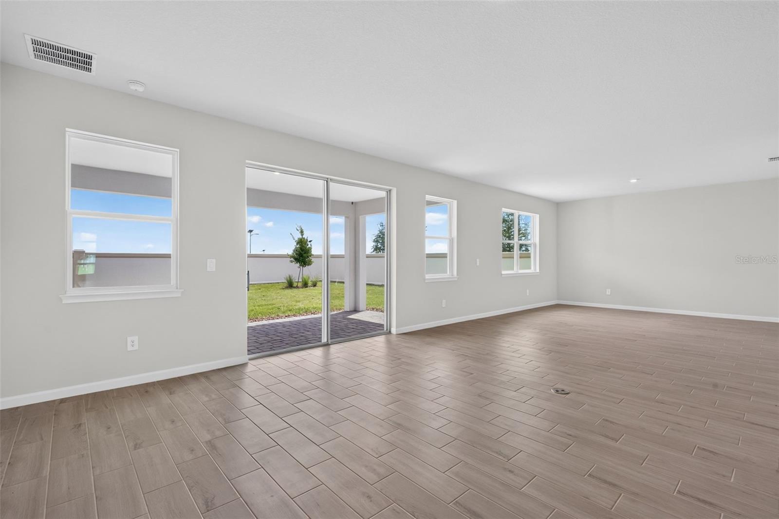 9553 NATURAL OAK PT — photo 14