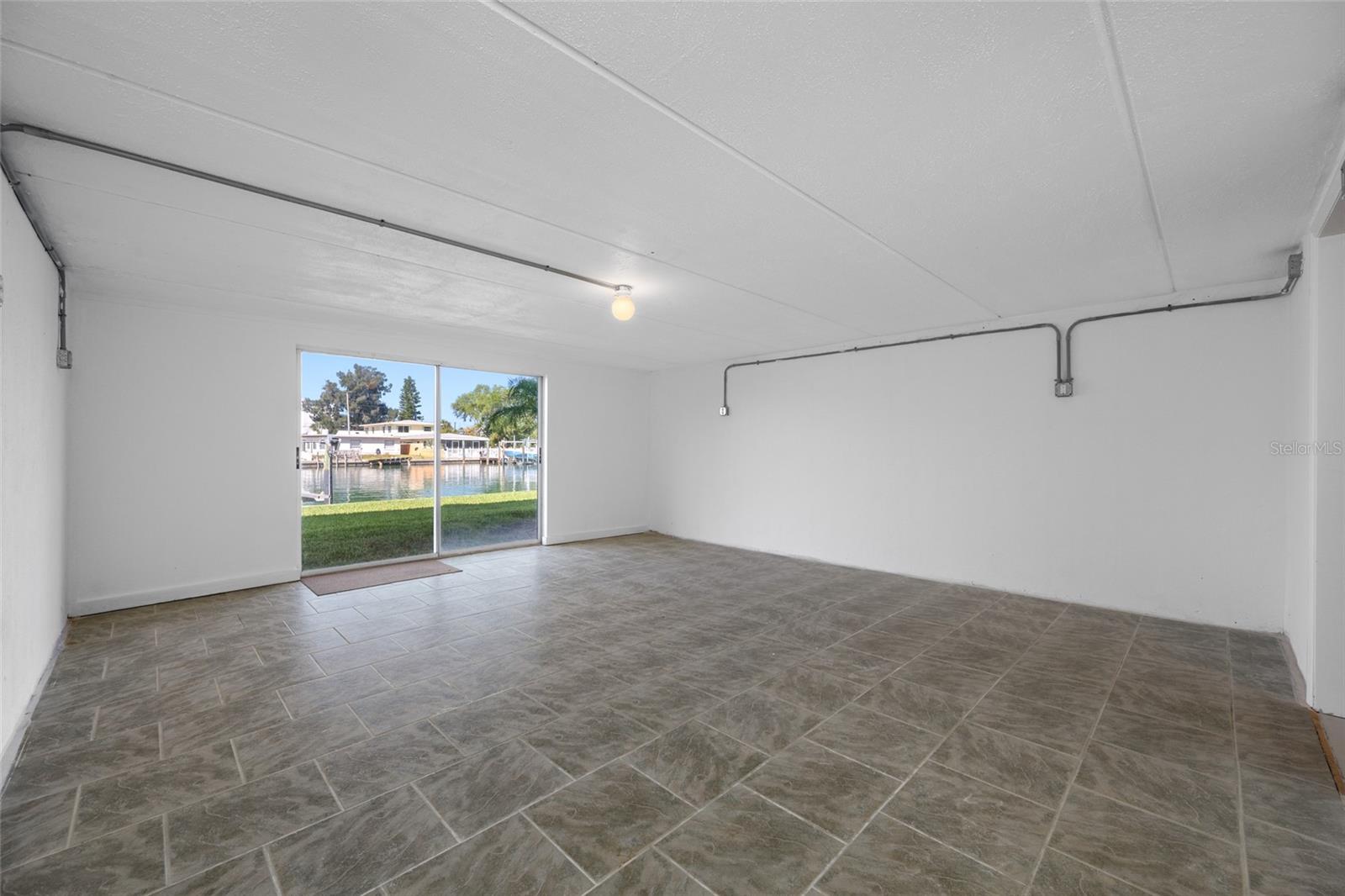 12424 CAPRI CIR N #5 — photo 48