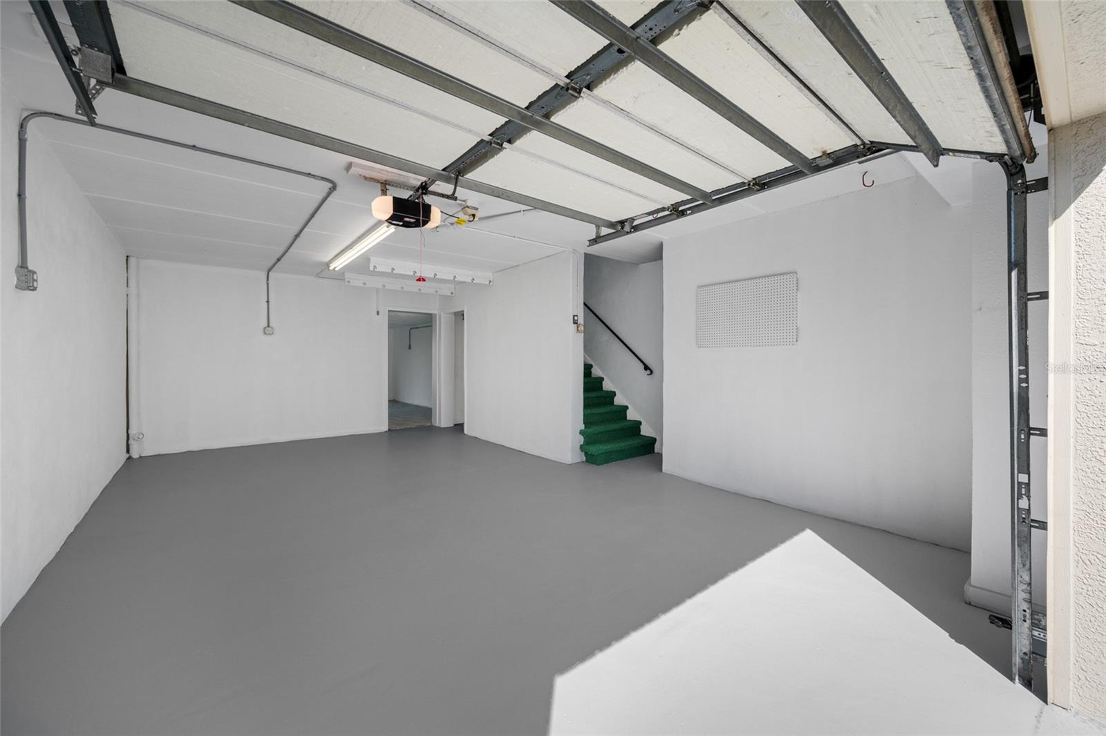 12424 CAPRI CIR N #5 — photo 40