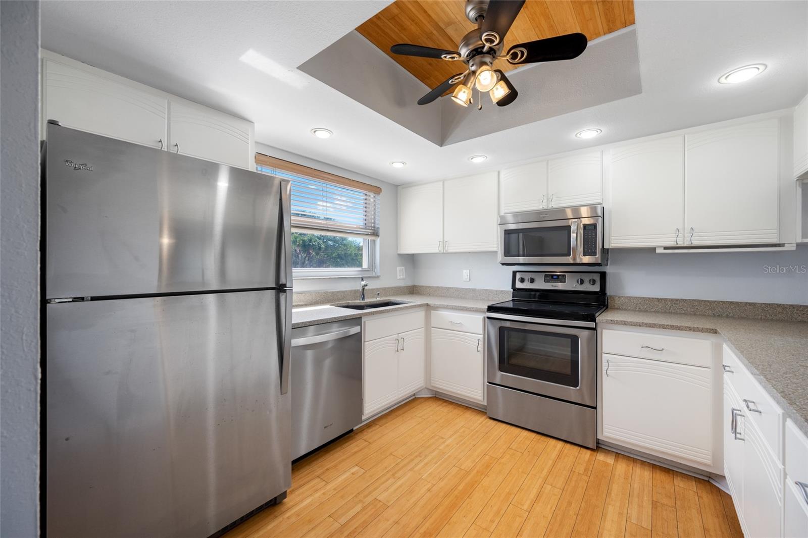 12424 CAPRI CIR N #5 — photo 3