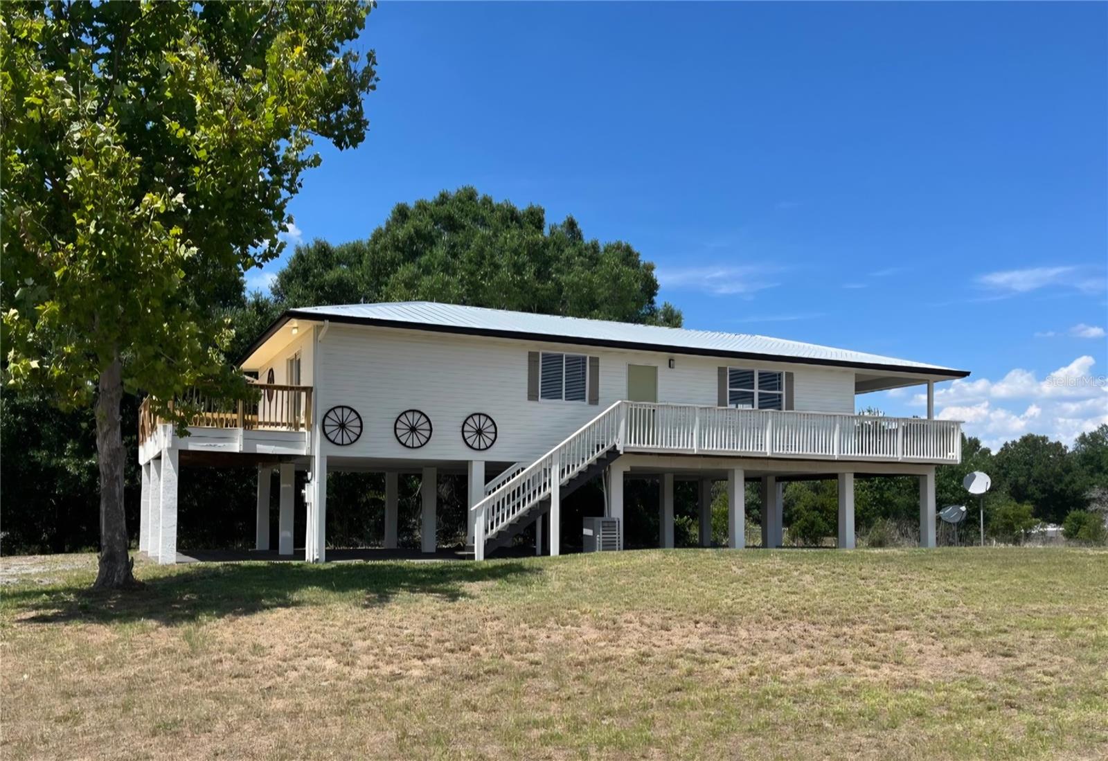 464 LOGUE RD — photo 3
