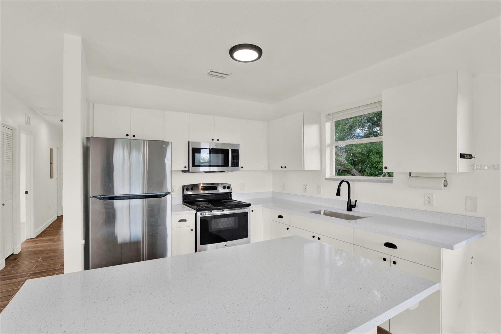 464 LOGUE RD — photo 18
