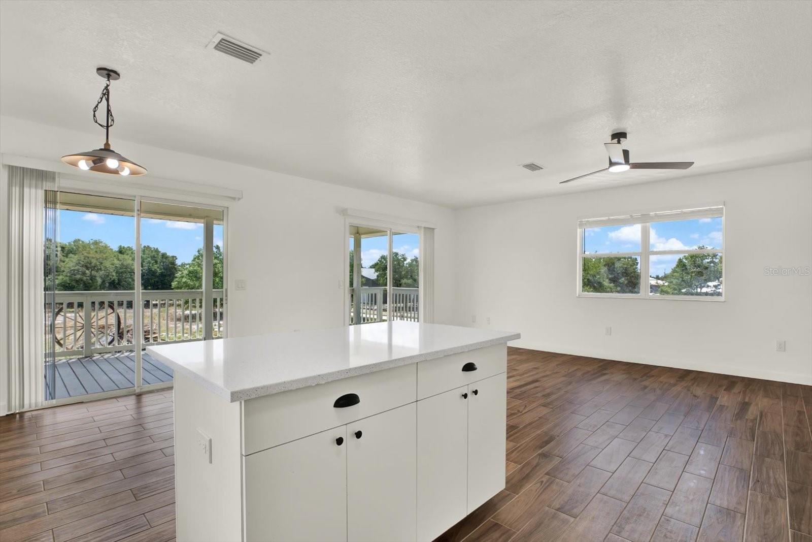 464 LOGUE RD — photo 32