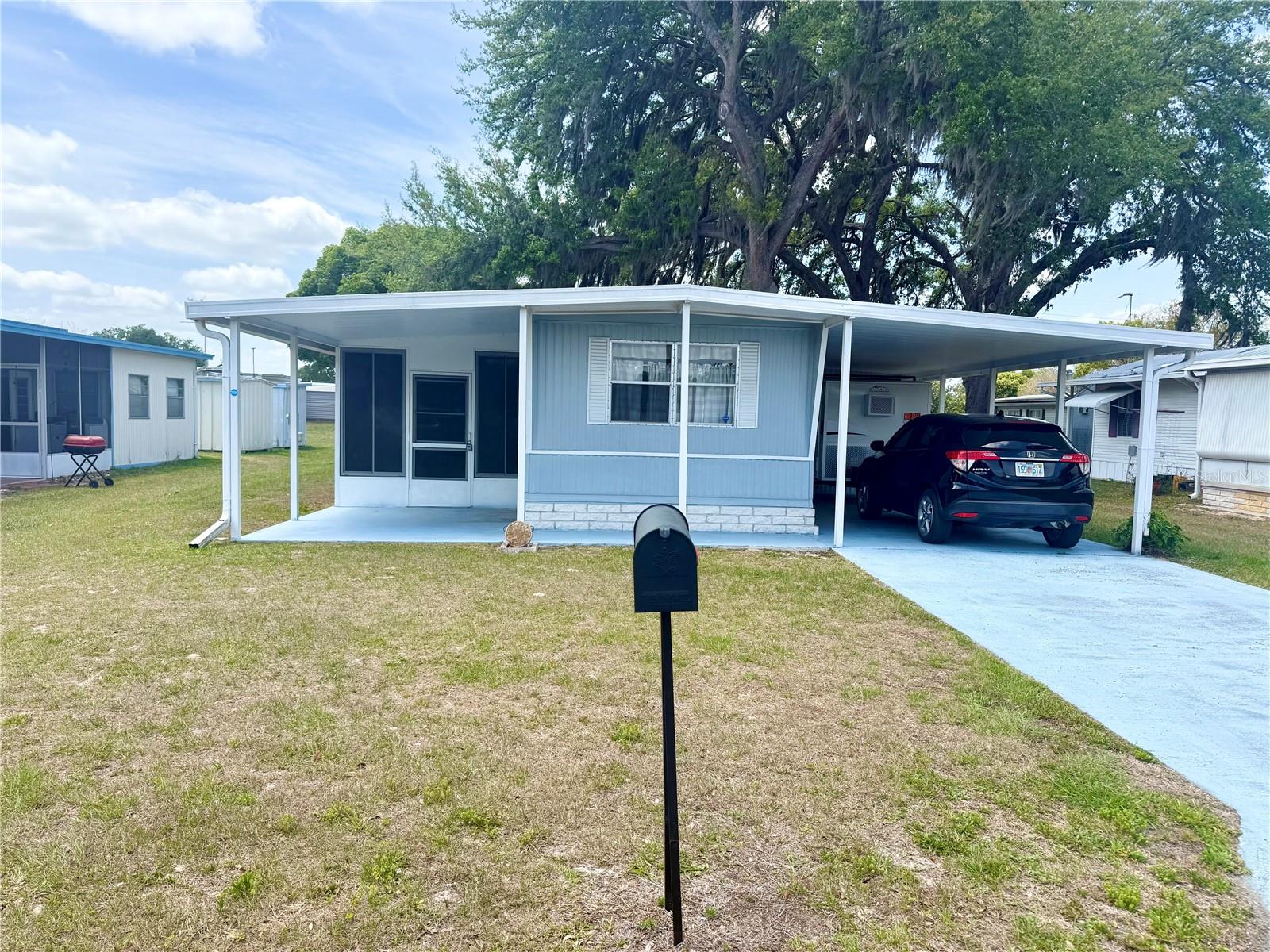 4513 AUTUMN PALM DR — photo 3