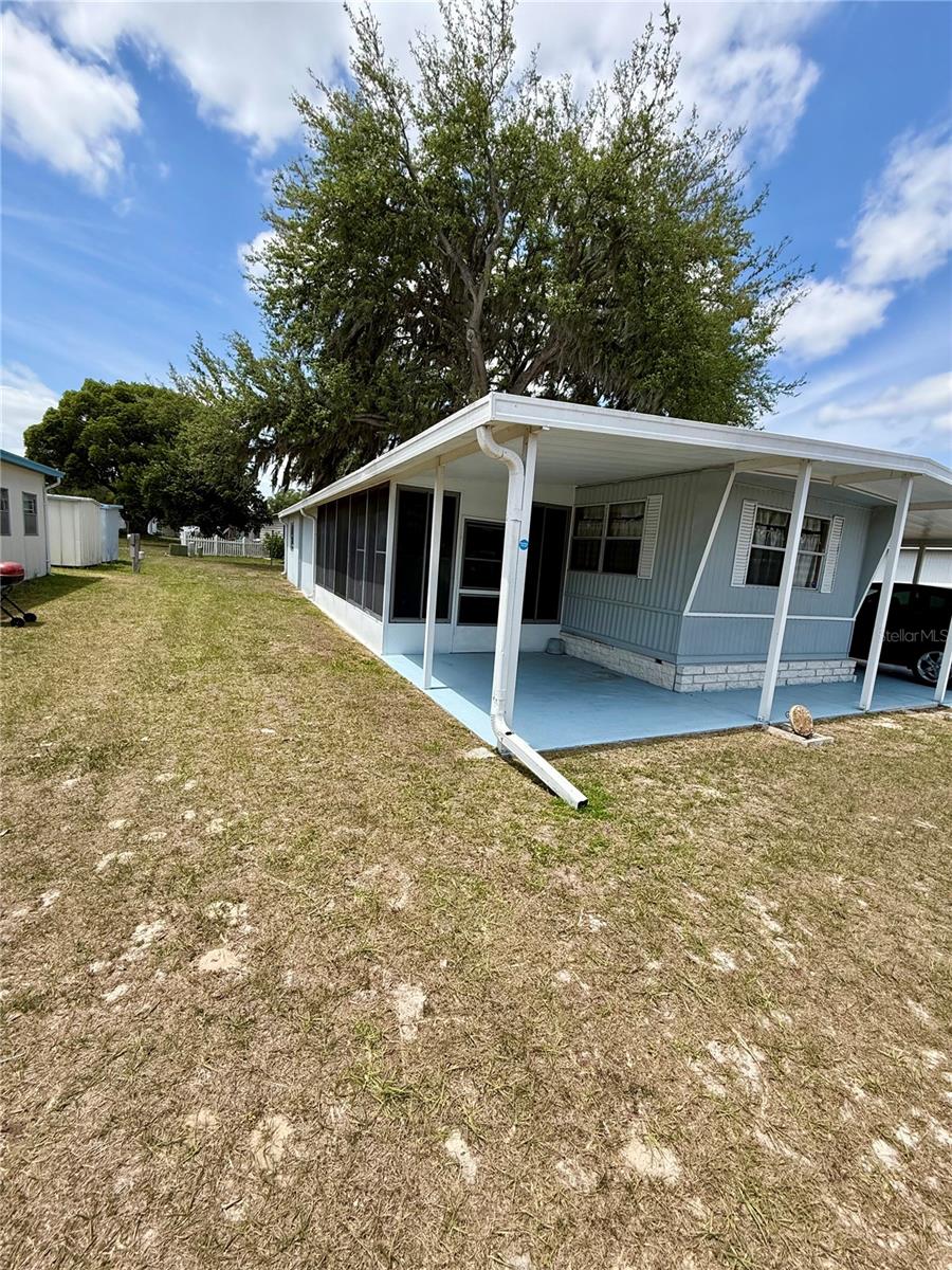 4513 AUTUMN PALM DR — photo 2