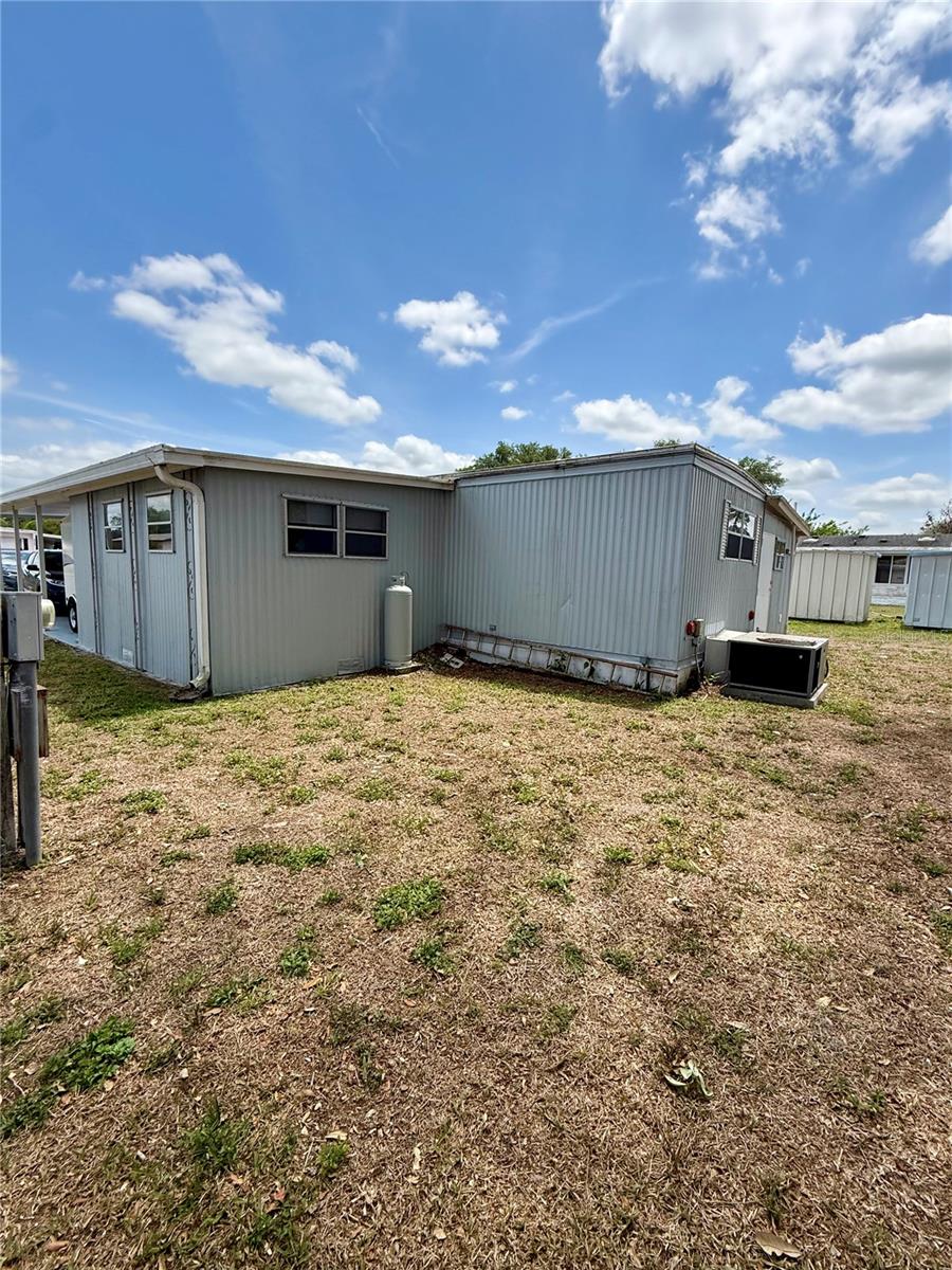 4513 AUTUMN PALM DR — photo 4