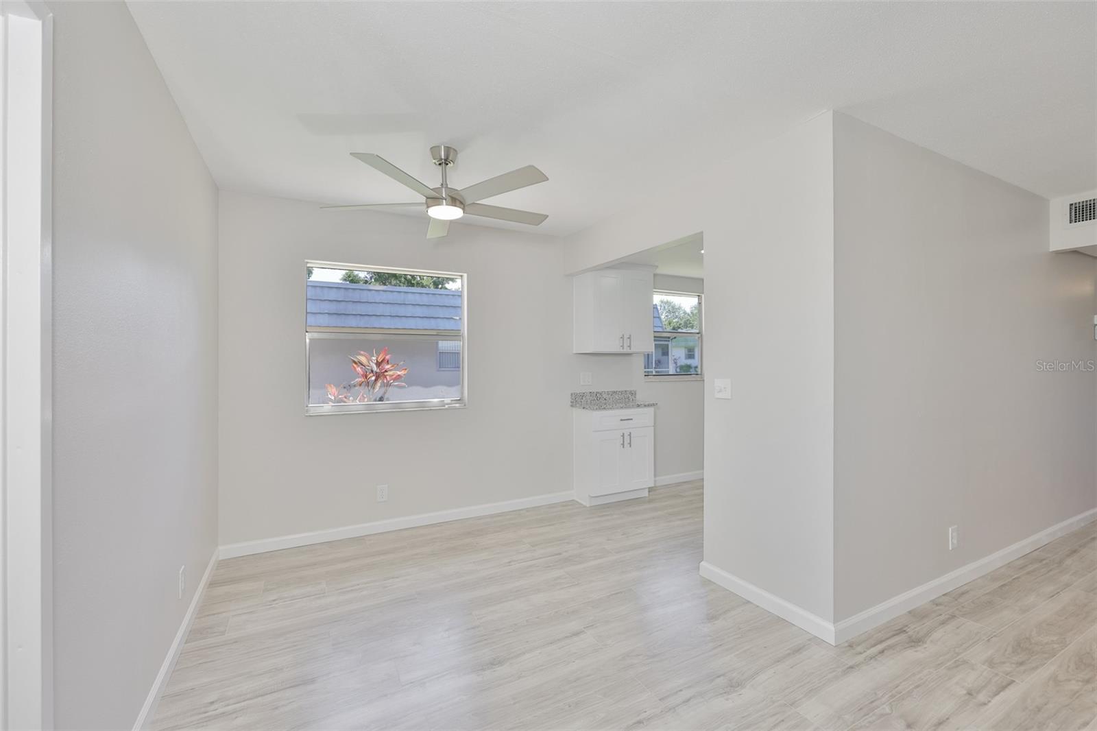 1802 BEDFORD TER #184 — photo 11