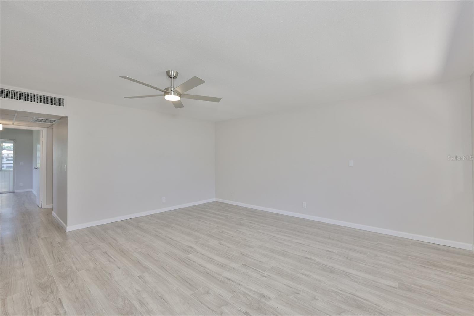 1802 BEDFORD TER #184 — photo 19