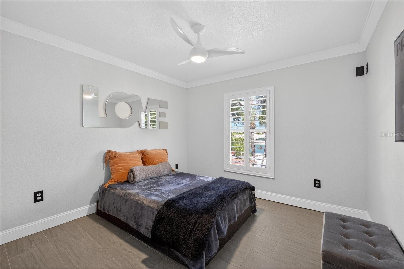 5101 SOUTH SHORE DR — photo 42