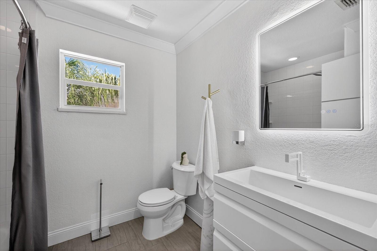 5101 SOUTH SHORE DR — photo 40