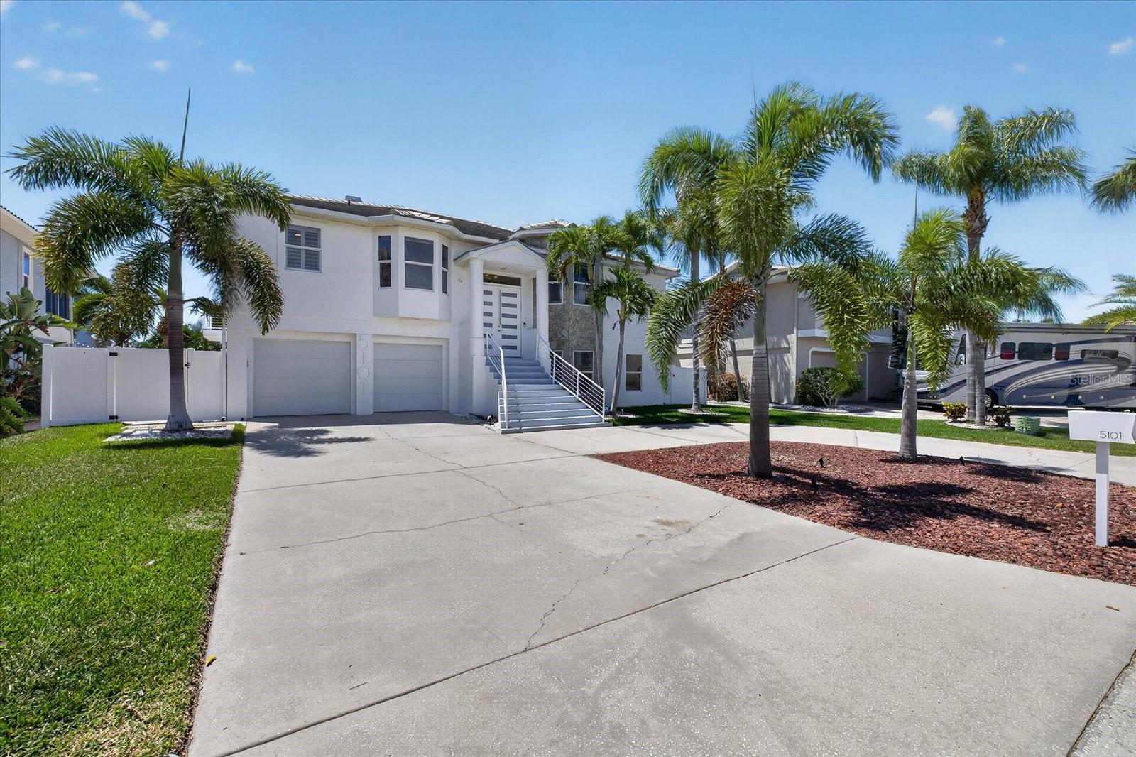 5101 SOUTH SHORE DR — photo 86