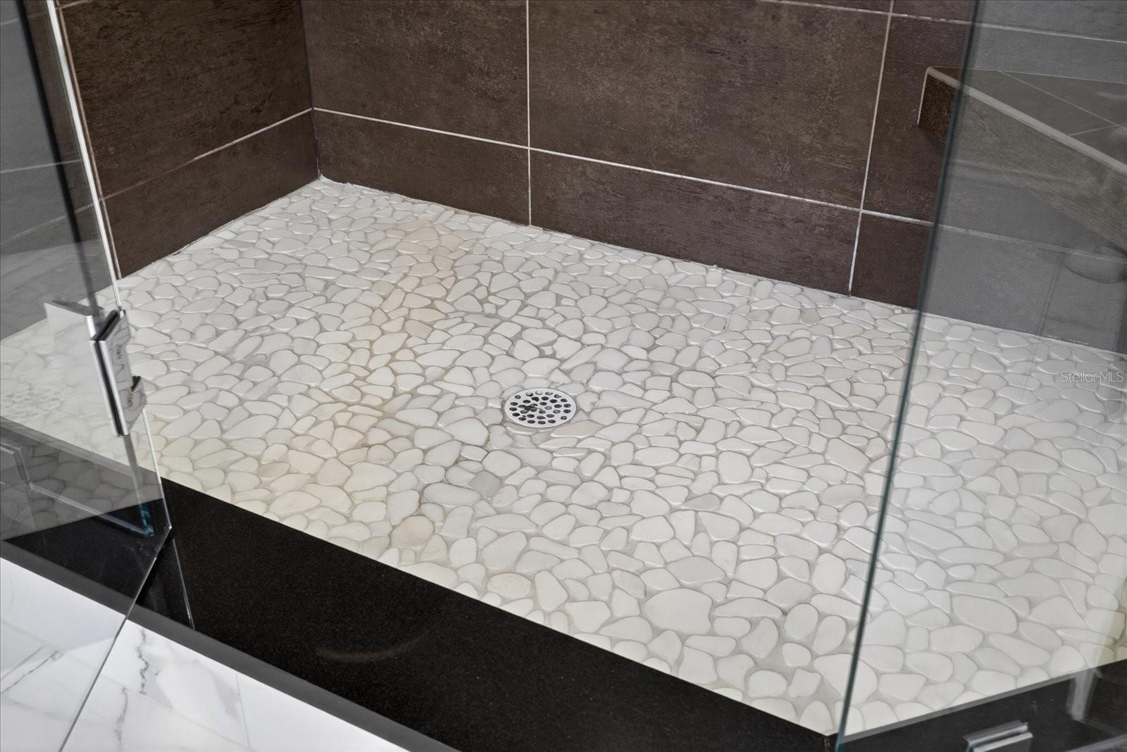 5101 SOUTH SHORE DR — photo 32