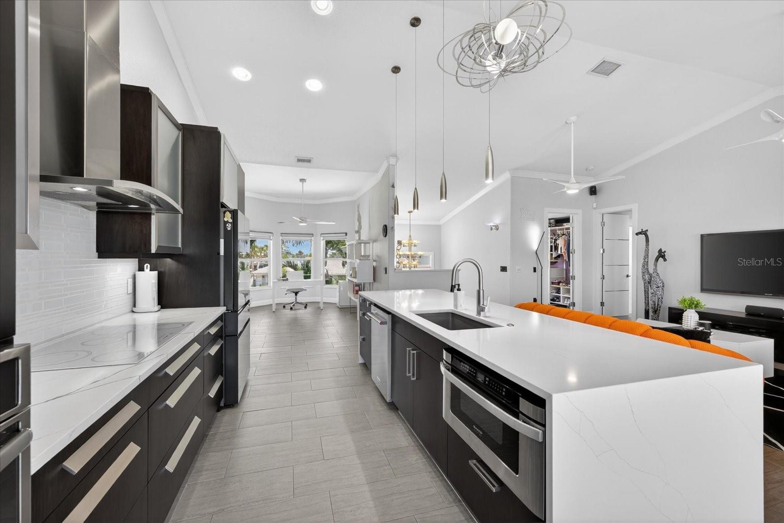 5101 SOUTH SHORE DR — photo 14