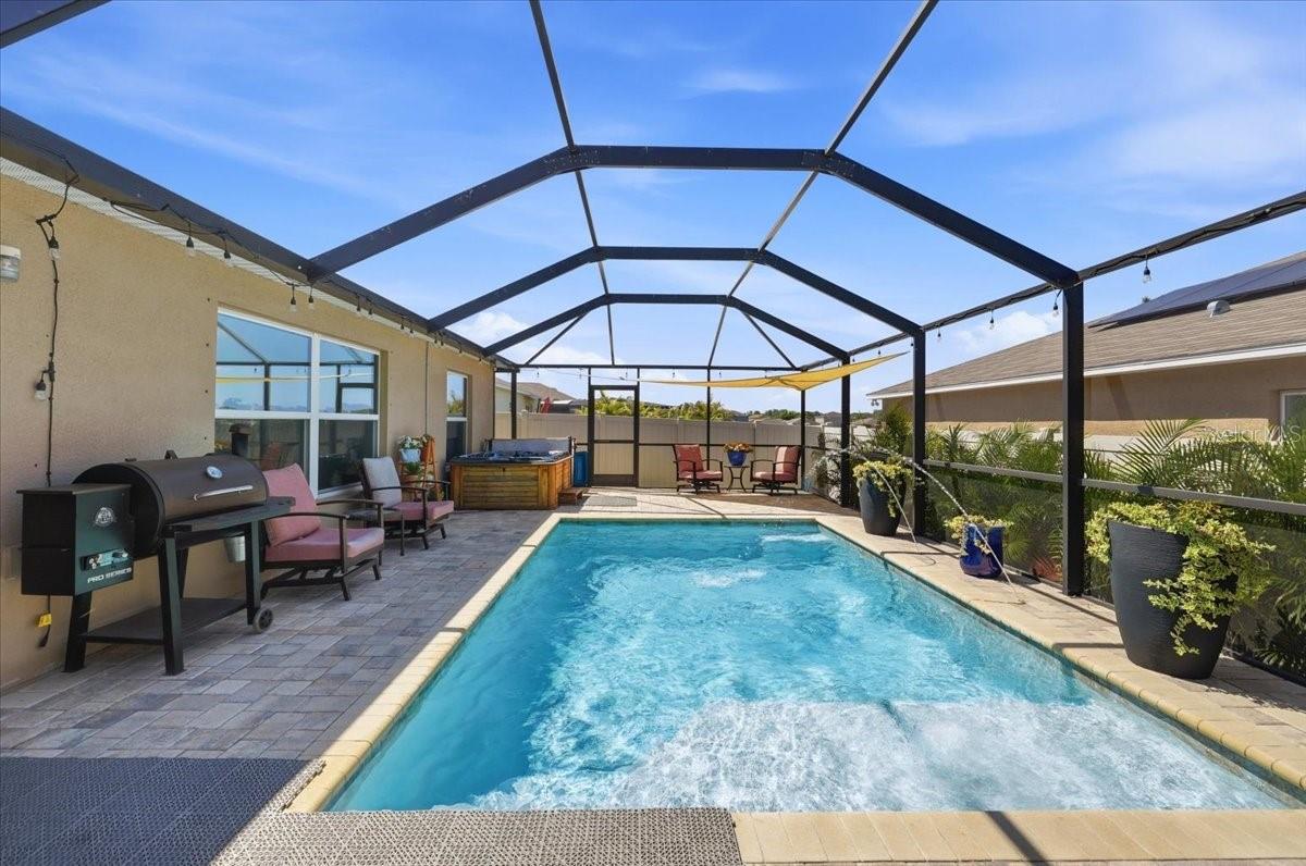 936 ZONE TAILED HAWK PL — photo 35