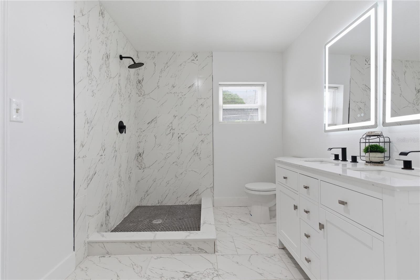 923 1ST AVE NW — photo 5