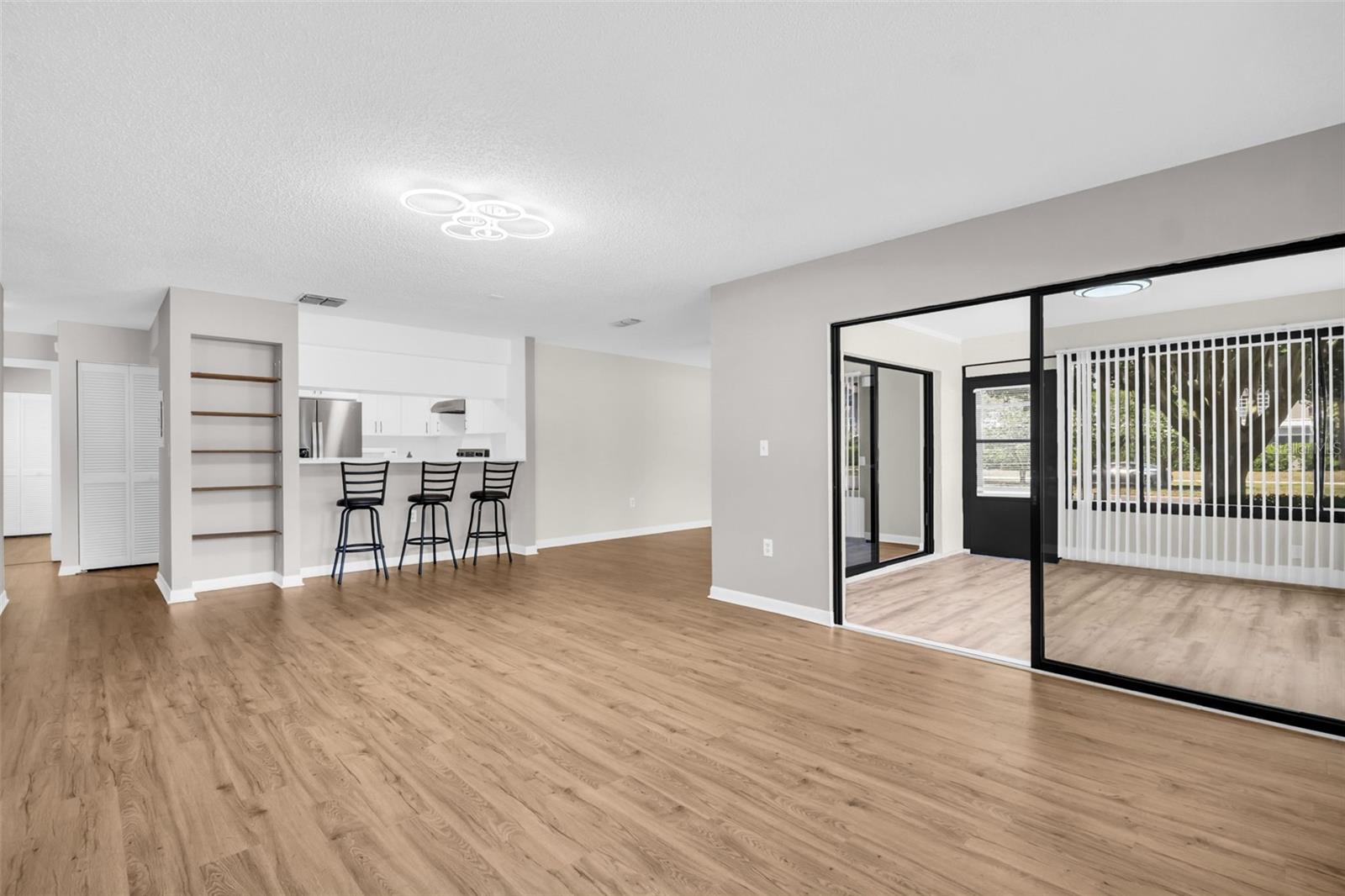2765 COUNTRYSIDE BLVD #104 — photo 6