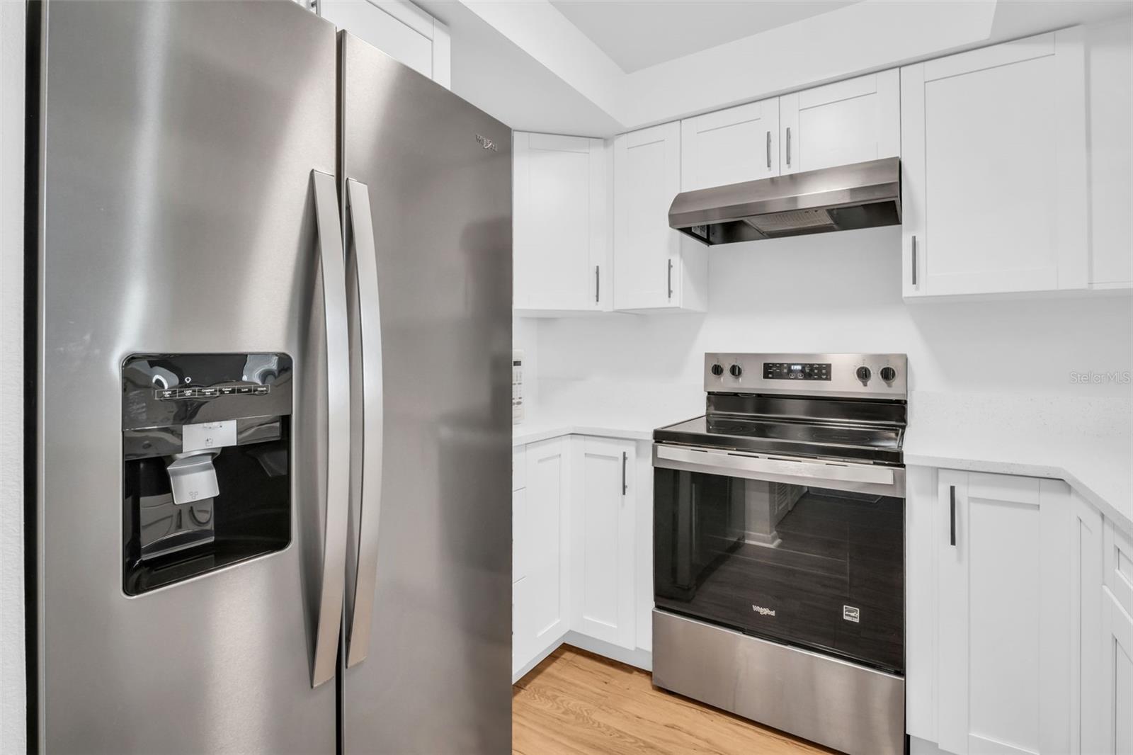2765 COUNTRYSIDE BLVD #104 — photo 8