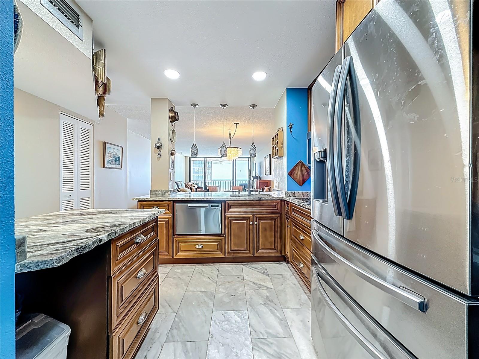 18304 GULF BLVD #505 — photo 4