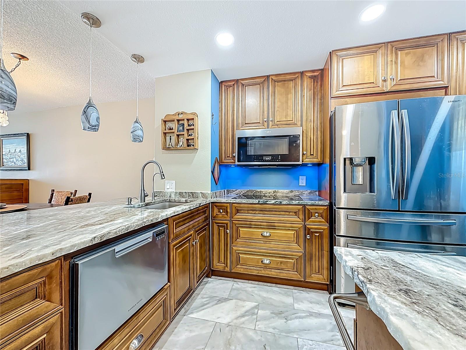 18304 GULF BLVD #505 — photo 7