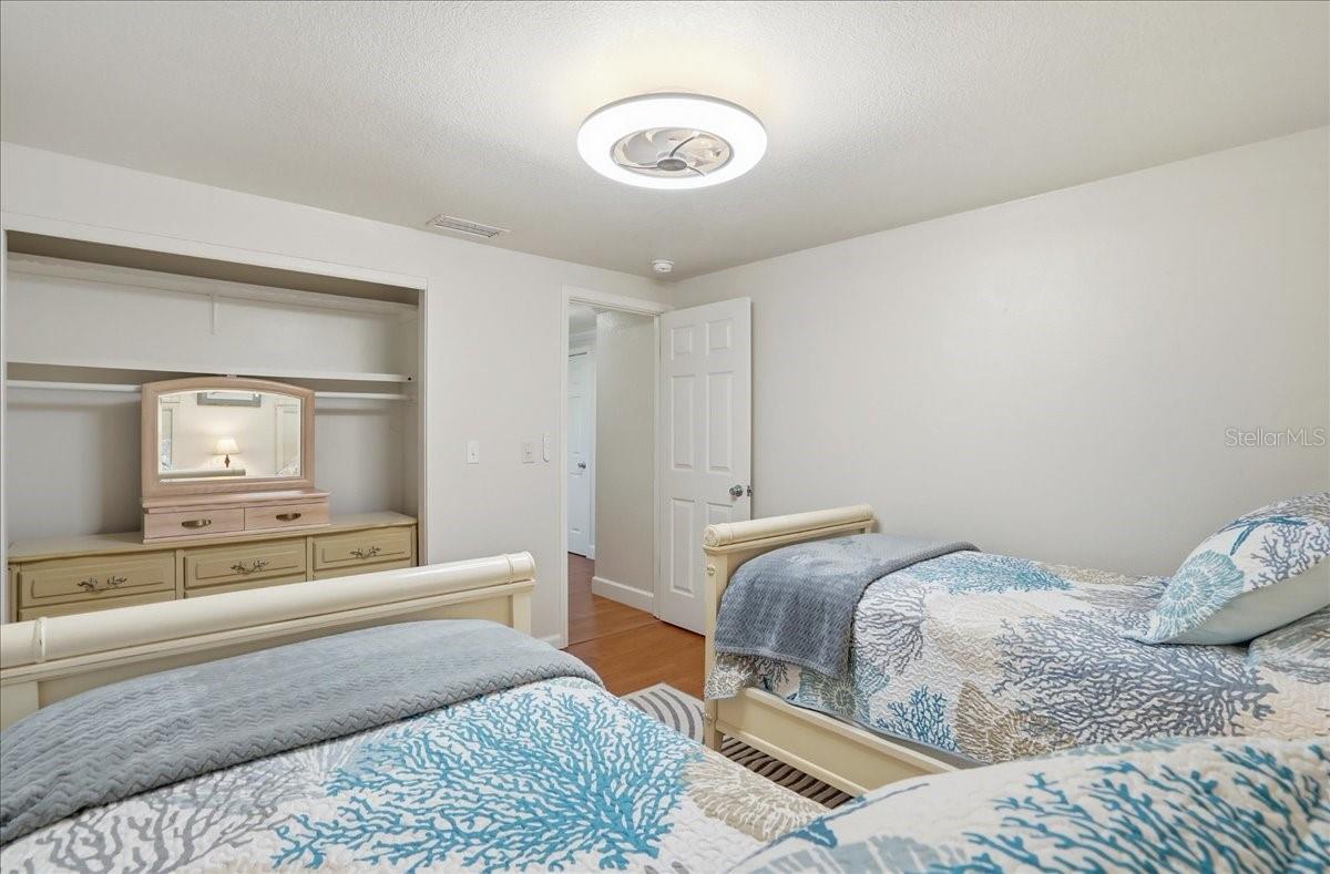 1129 RIVIERA ST — photo 26
