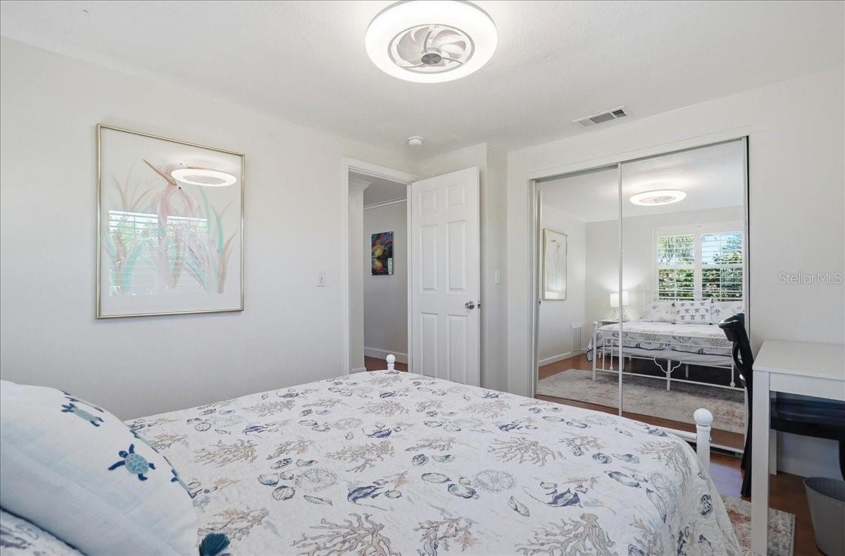 1129 RIVIERA ST — photo 24