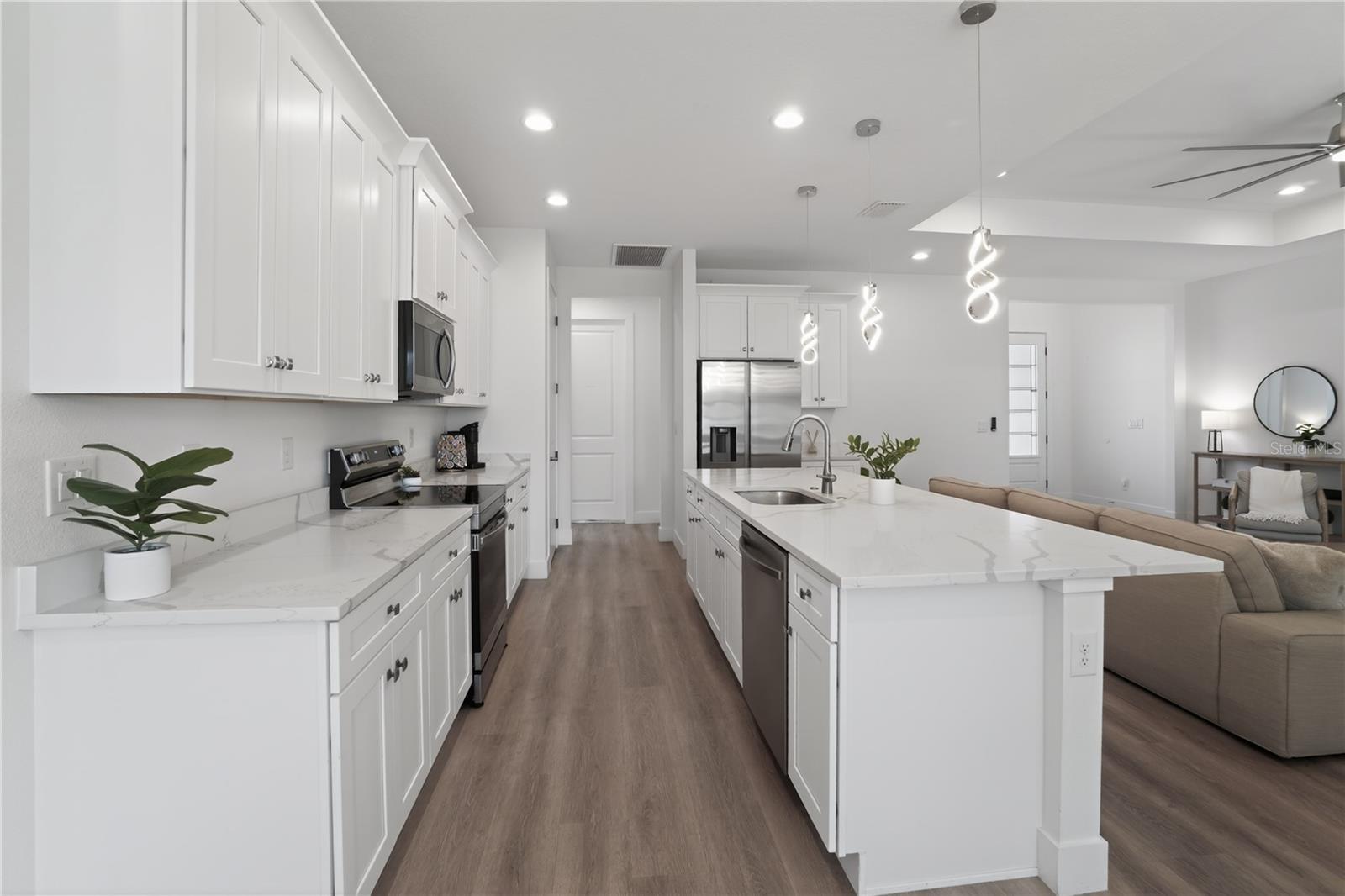 3090 QUARTER ST — photo 30