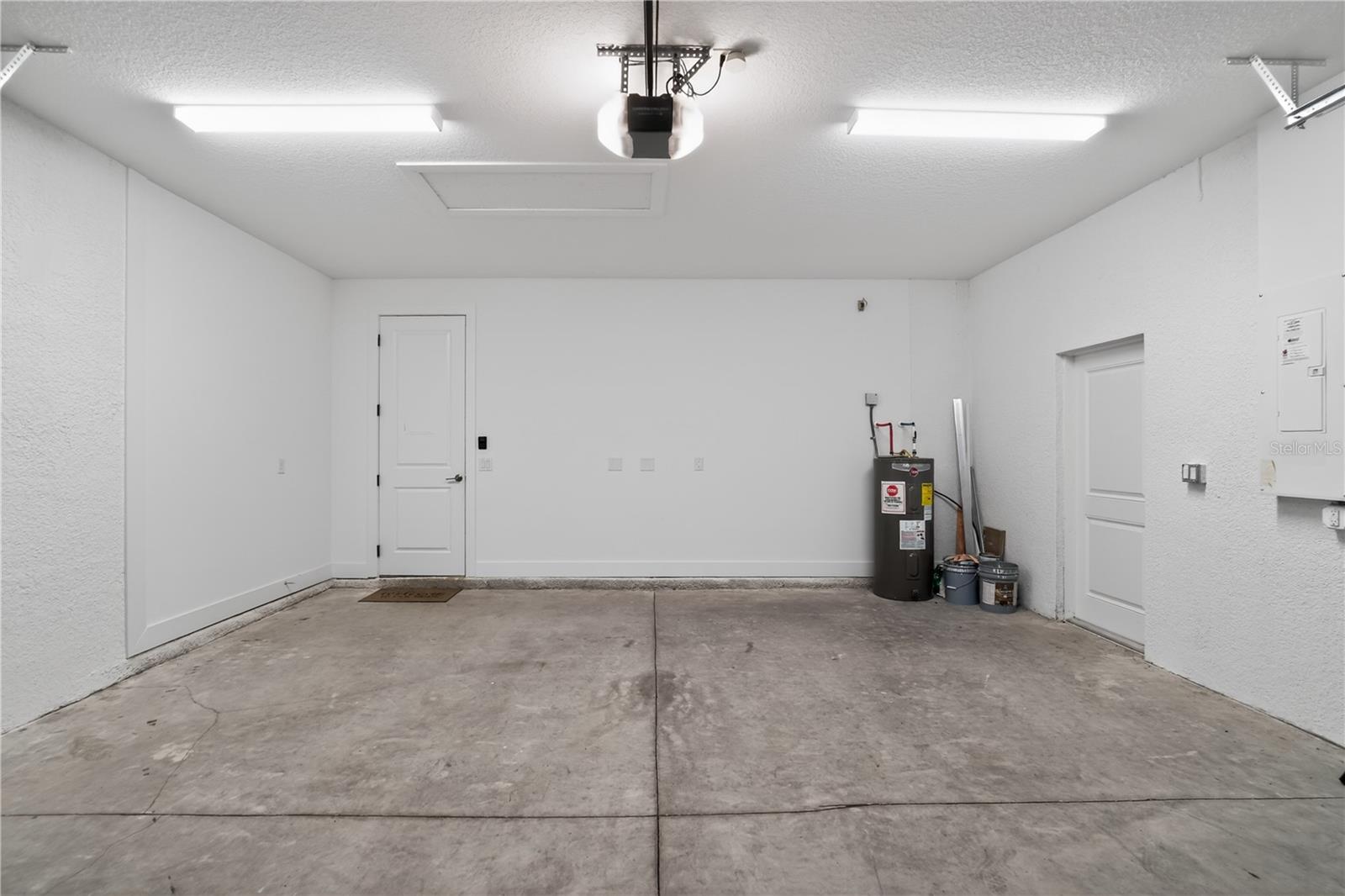 3090 QUARTER ST — photo 54