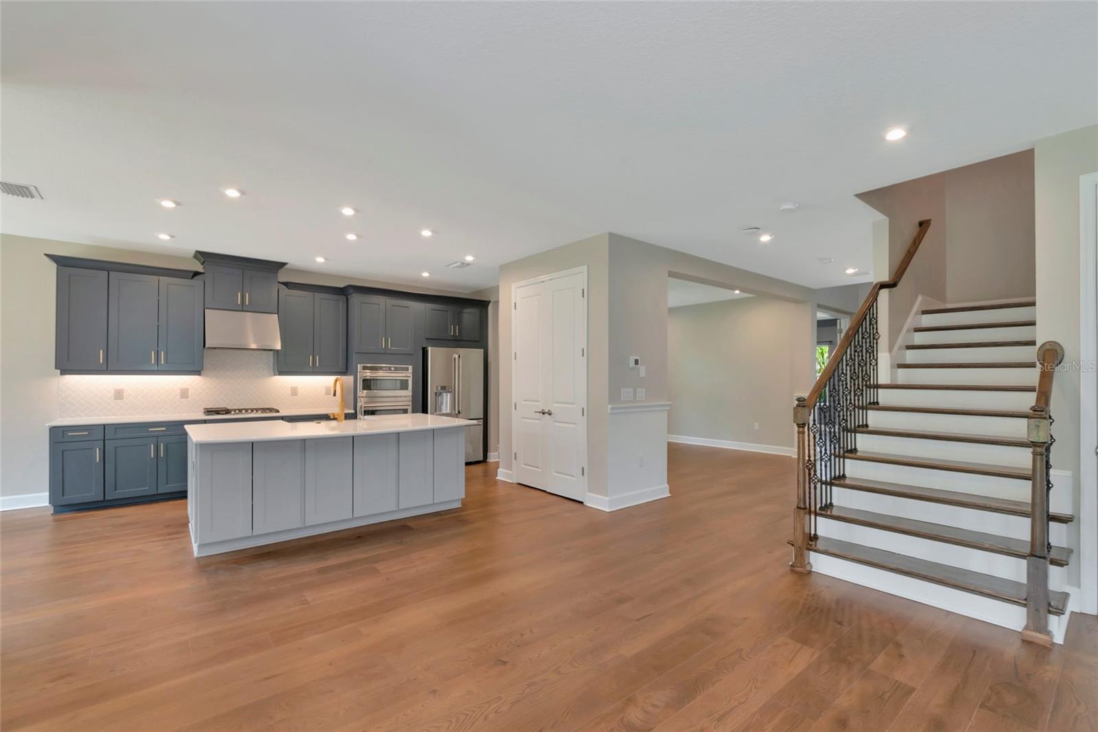 10187 MILKY WAY CIR — photo 24