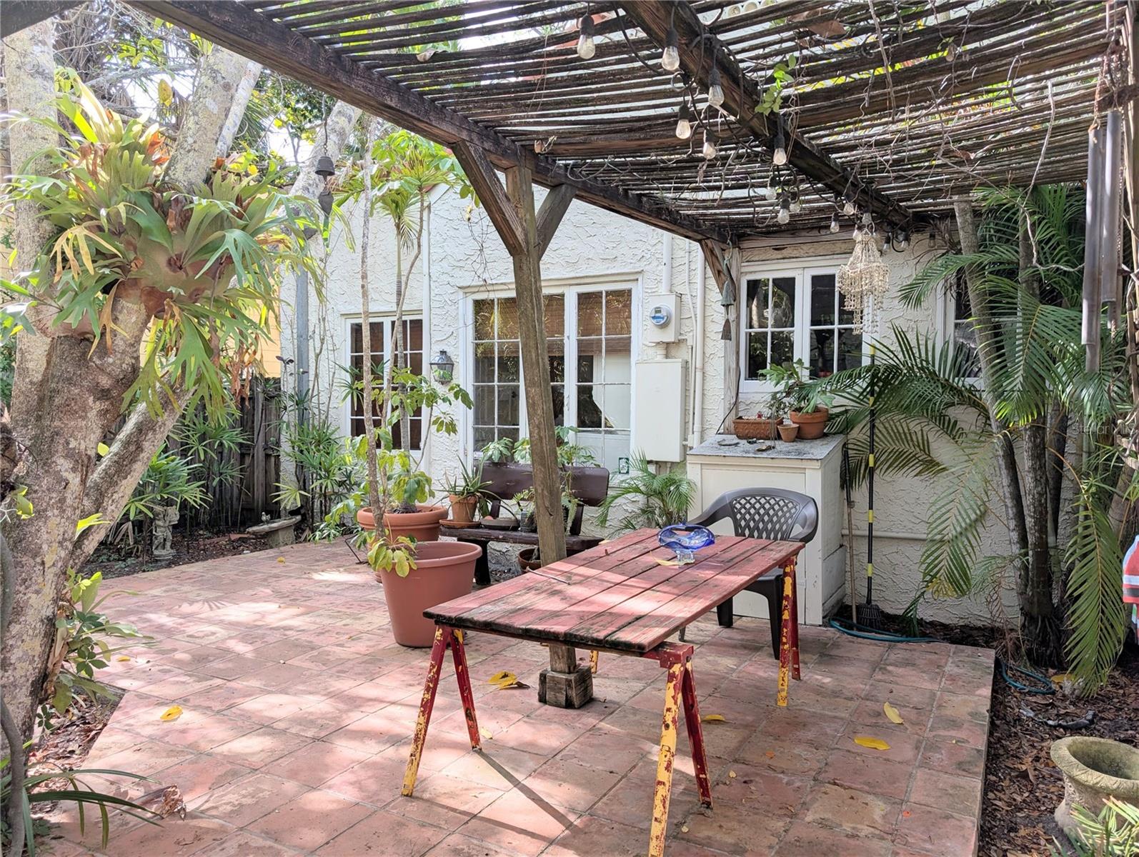 1701 SIESTA DR — photo 3