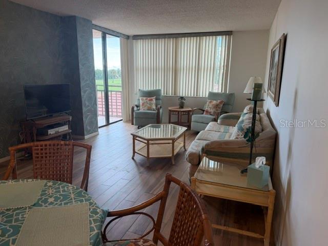 6180 SUN BLVD #307 — photo 9