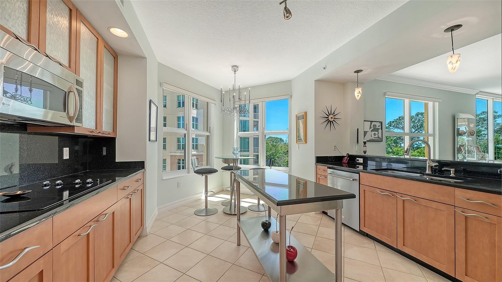 409 NORTH POINT RD #401 — photo 21