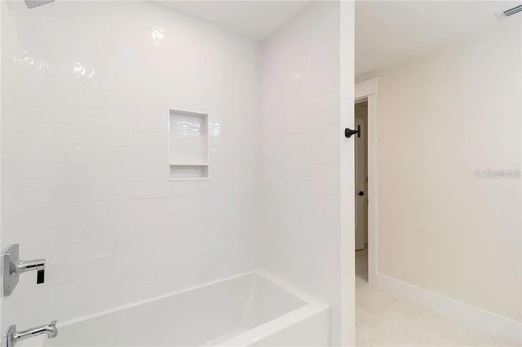 280 HIDDEN BAY DR #302 — photo 22