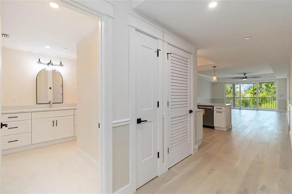 280 HIDDEN BAY DR #302 — photo 5