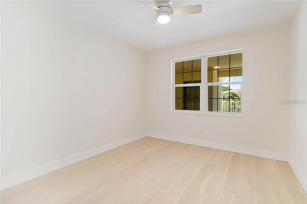 280 HIDDEN BAY DR #302 — photo 25