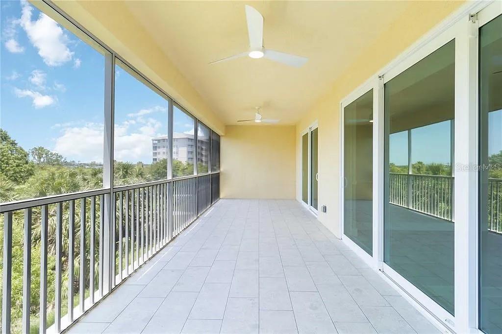 280 HIDDEN BAY DR #302 — photo 29