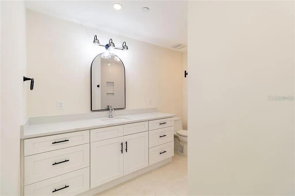 280 HIDDEN BAY DR #302 — photo 20