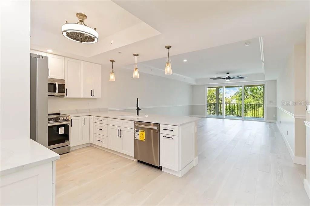 280 HIDDEN BAY DR #302 — photo 6