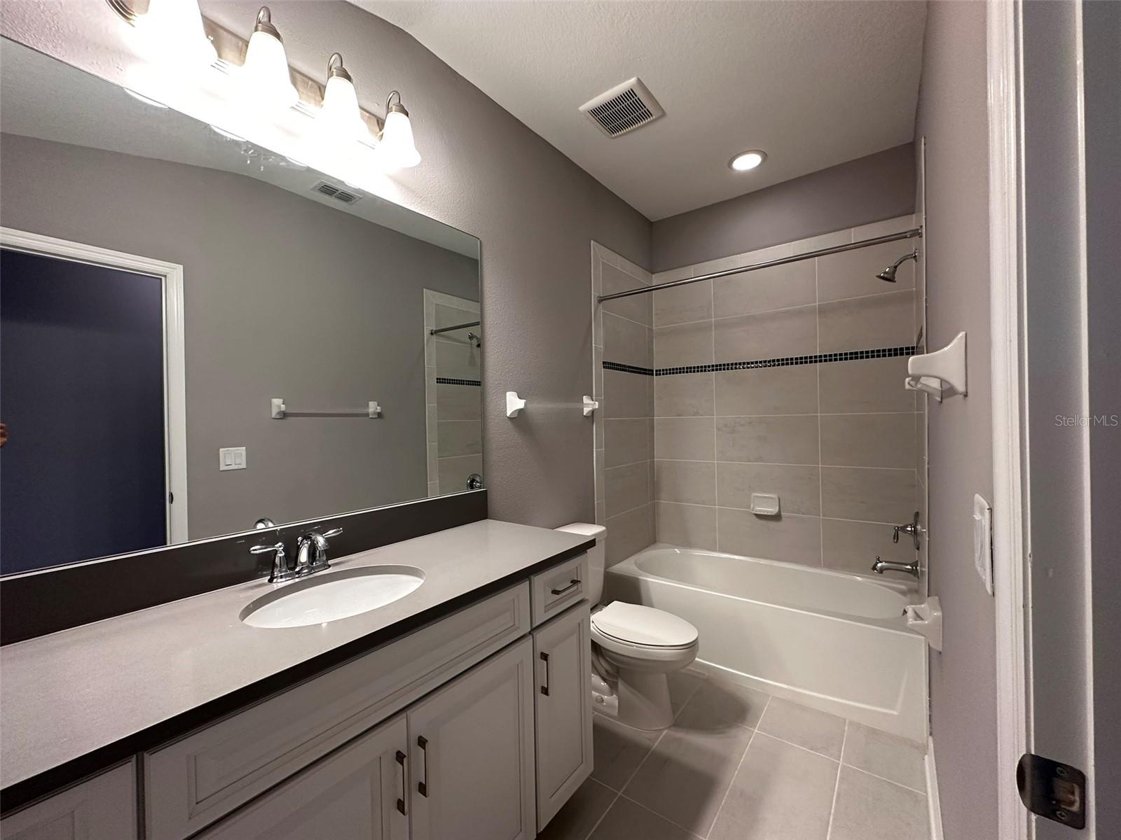 29850 SOUTHWELL LN — photo 24