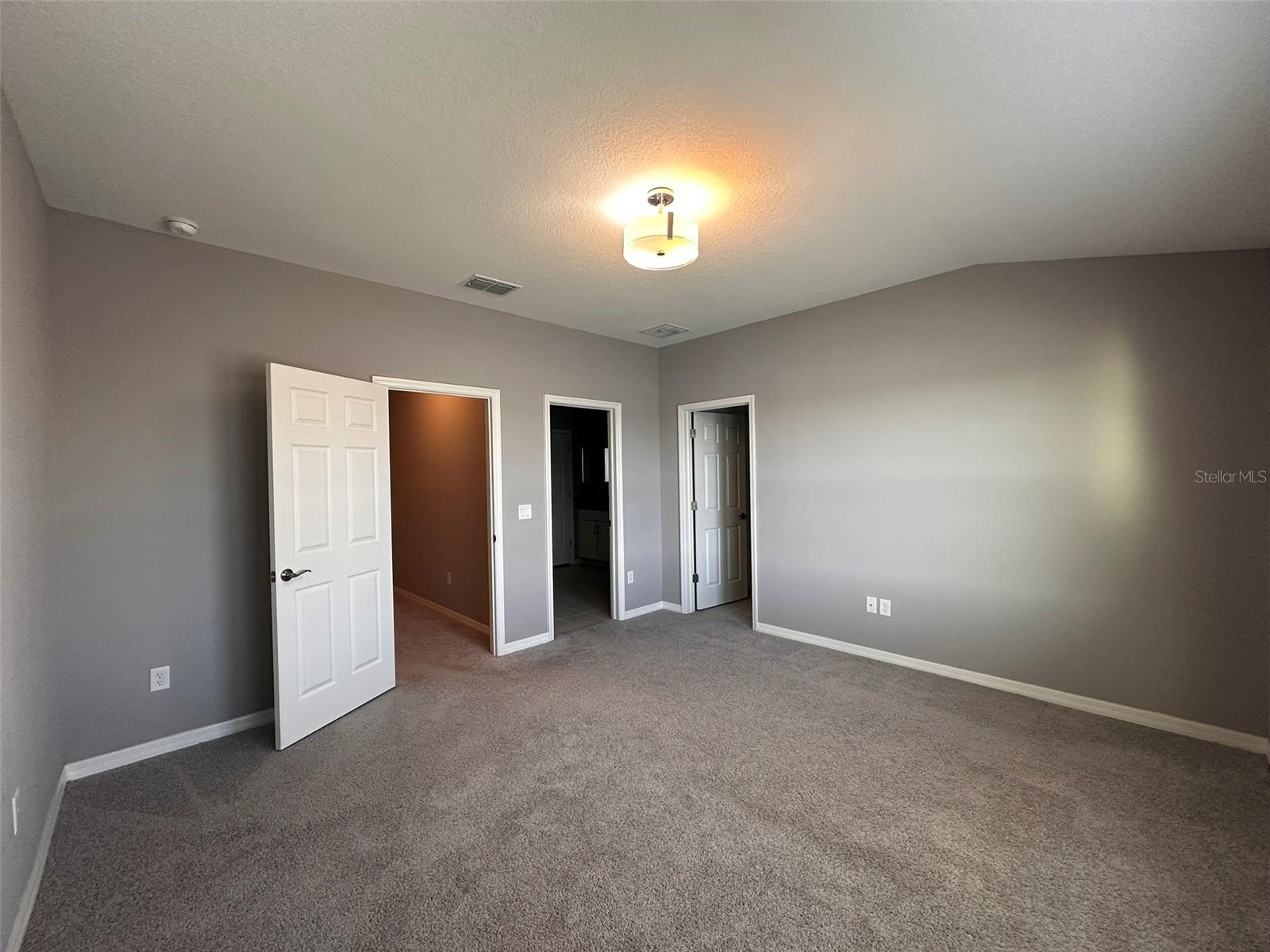29850 SOUTHWELL LN — photo 17