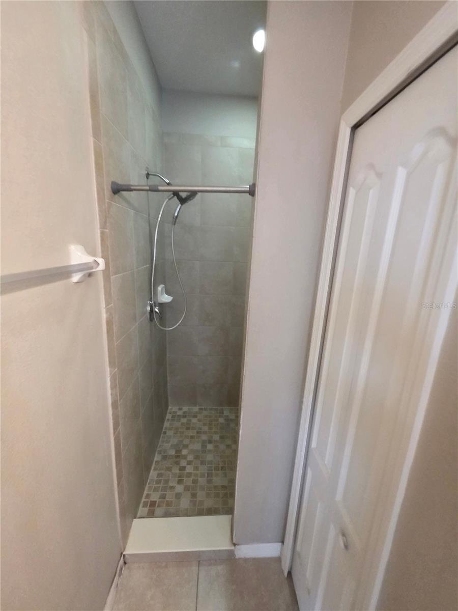810 CALLISTA CAY LOOP — photo 16