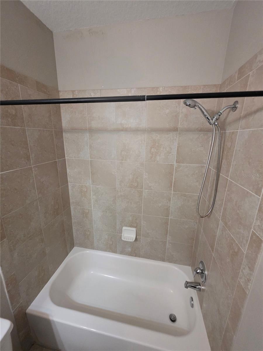 810 CALLISTA CAY LOOP — photo 23
