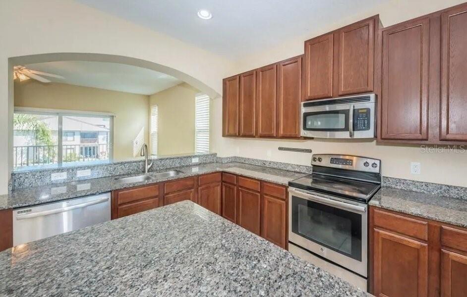 810 CALLISTA CAY LOOP — photo 5