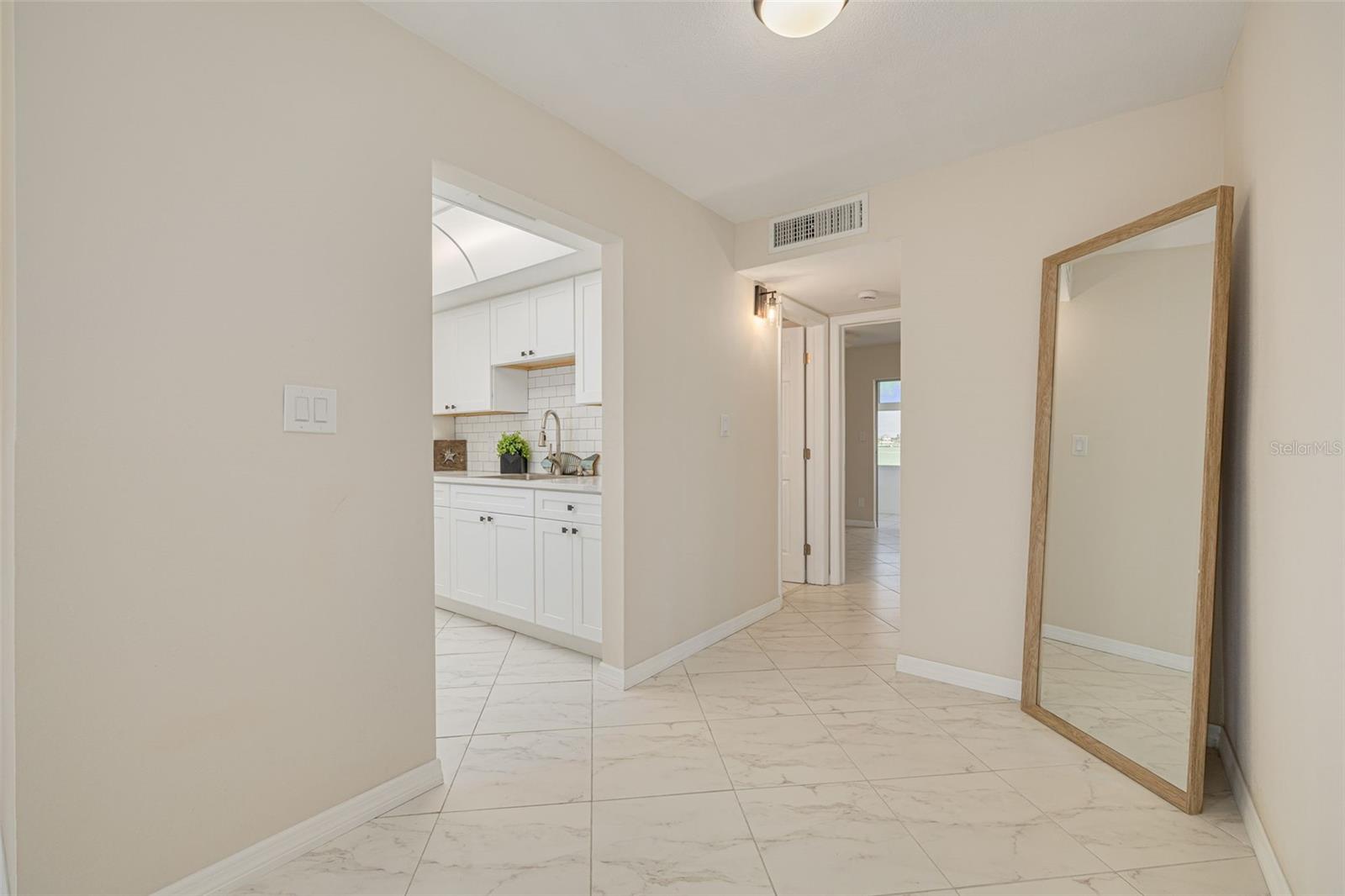 250 126TH AVE #104 — photo 8