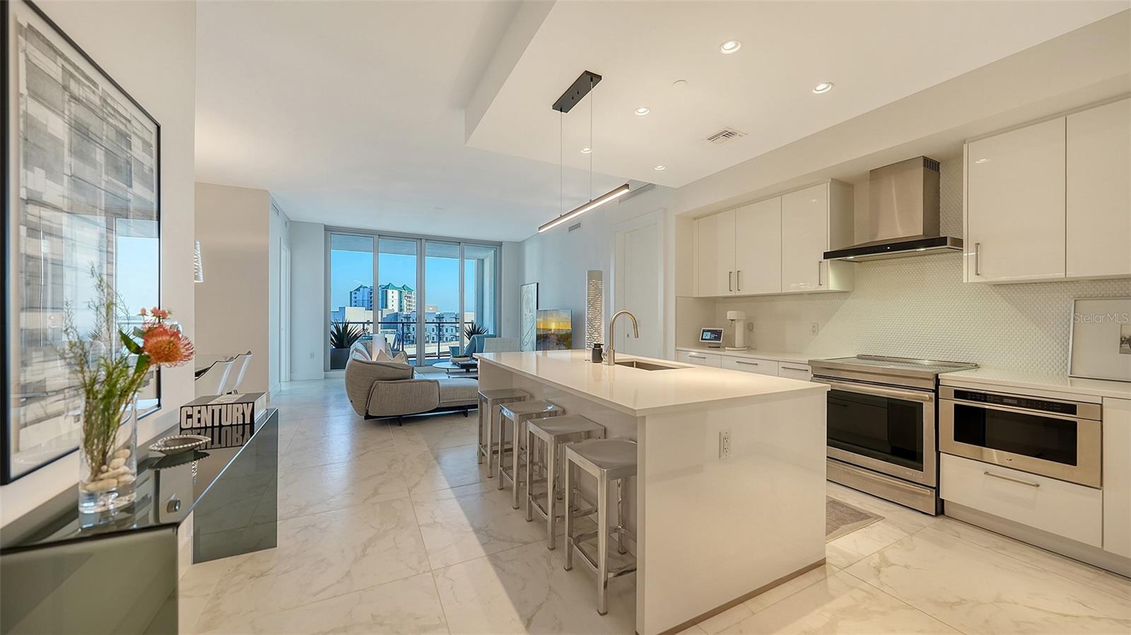 111 S PINEAPPLE AVE #1013 — photo 4