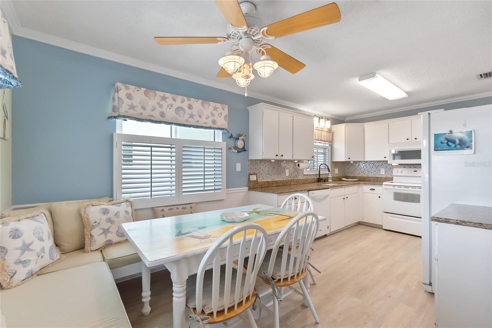 2905 AVENUE C — photo 15