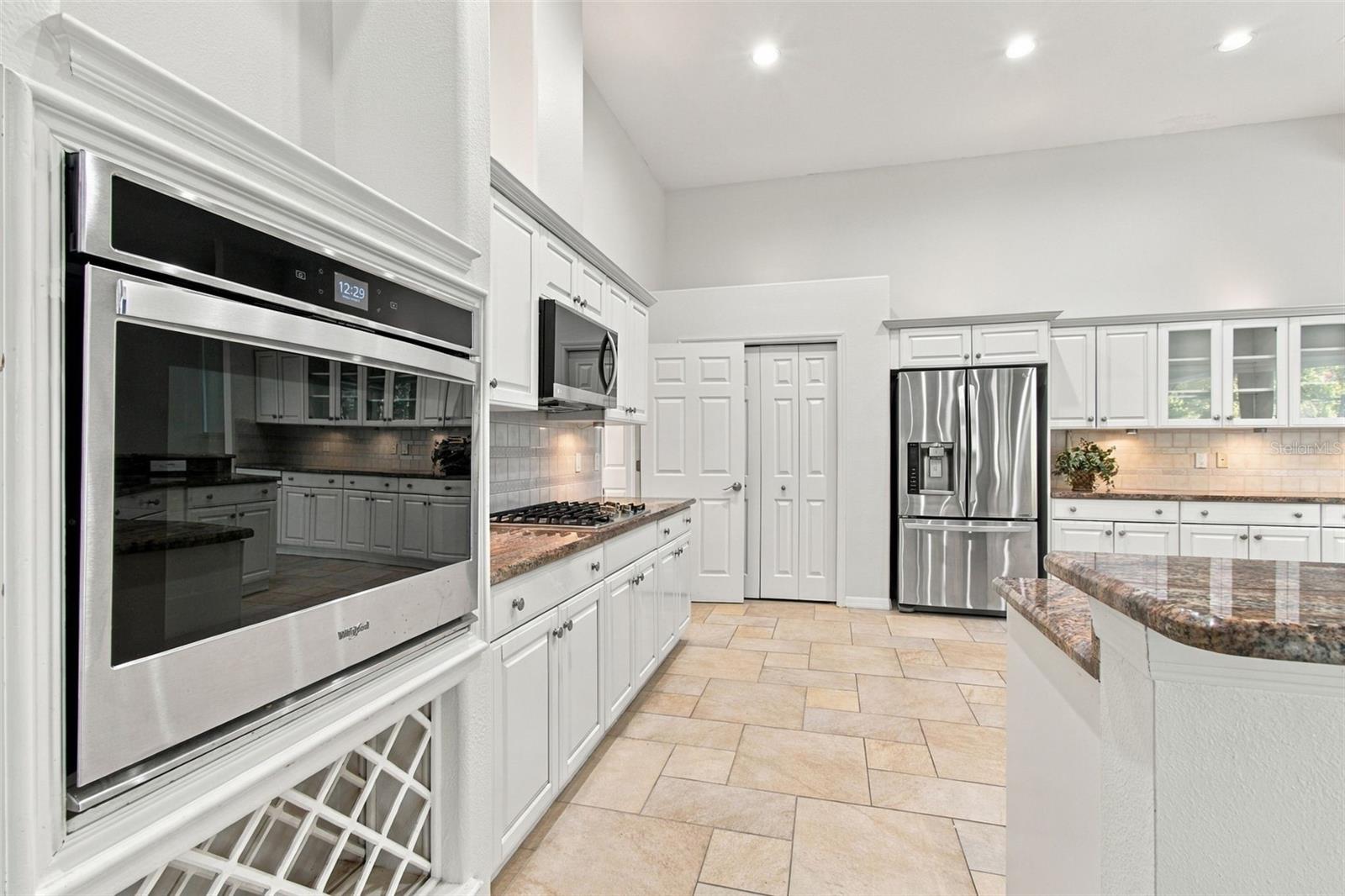 19108 CENTRE ROSE BLVD — photo 43